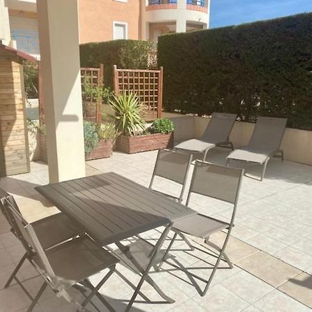 Appt 2 Pieces Port Frejus - Mega Terrasse + Garage 아파트 외부 사진