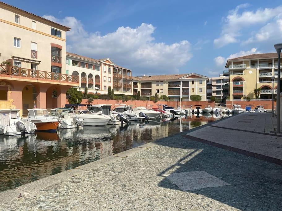 Appt 2 Pieces Port Frejus - Mega Terrasse + Garage 아파트 외부 사진