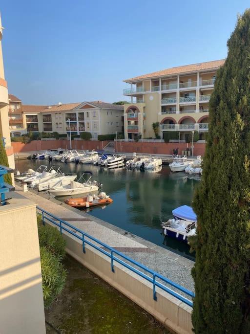Appt 2 Pieces Port Frejus - Mega Terrasse + Garage 아파트 외부 사진